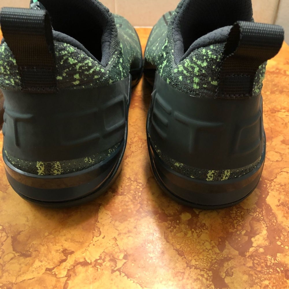 React Metcon Seaweed - image 4